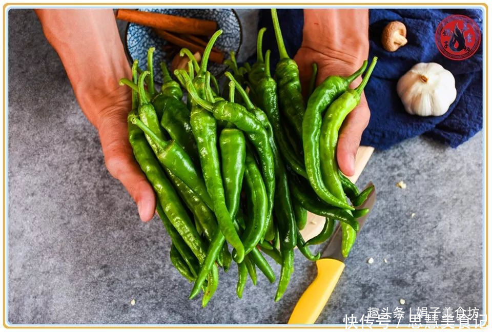 肉丝|辣椒别再炒肉丝了,教你秘制新吃法,香辣爽口开胃下饭