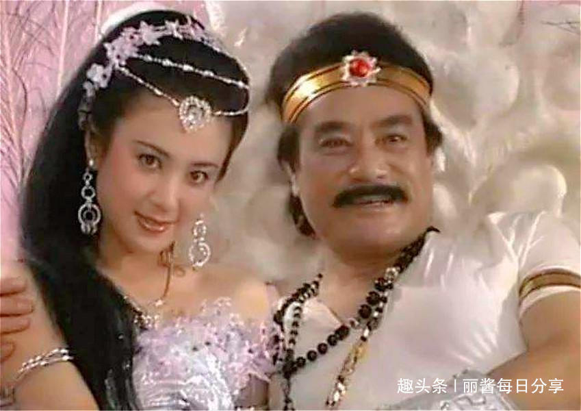 杨戬$闻仲和杨戬都有三只天眼,为何闻太师却看不出,妲己就是妖精呢