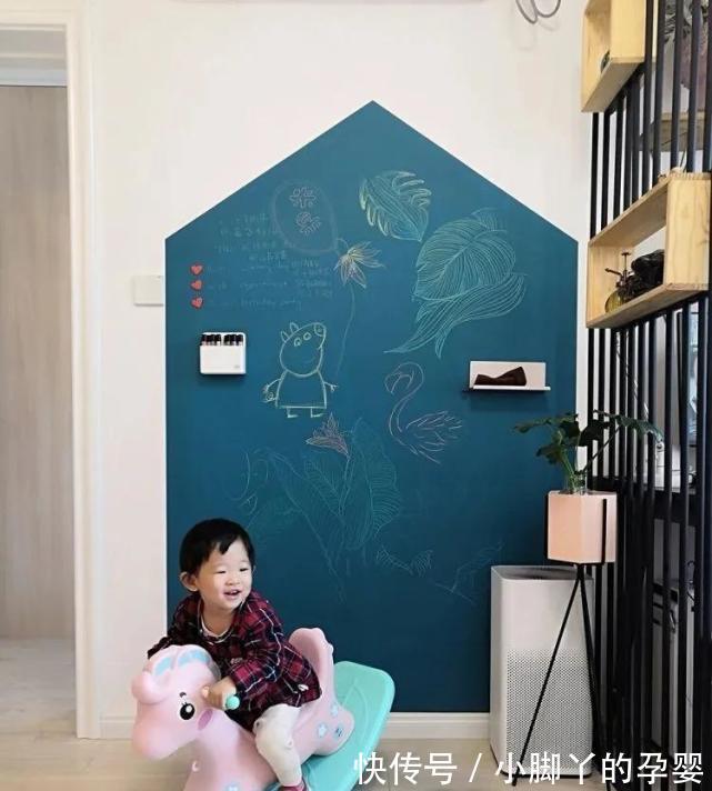 客厅|你家客厅还是沙发+茶几?早过时了,现在都这样装!