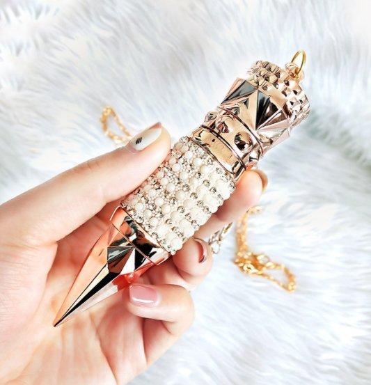 口红|“一款三用”的平价口红,不挑肤色巨显白,素颜涂也能彰显高级感