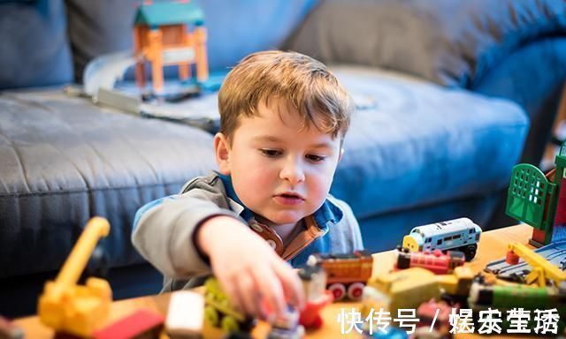 协调性|宝宝是否聪明,从小就能看出来,若有这三个特征,智商不会太低