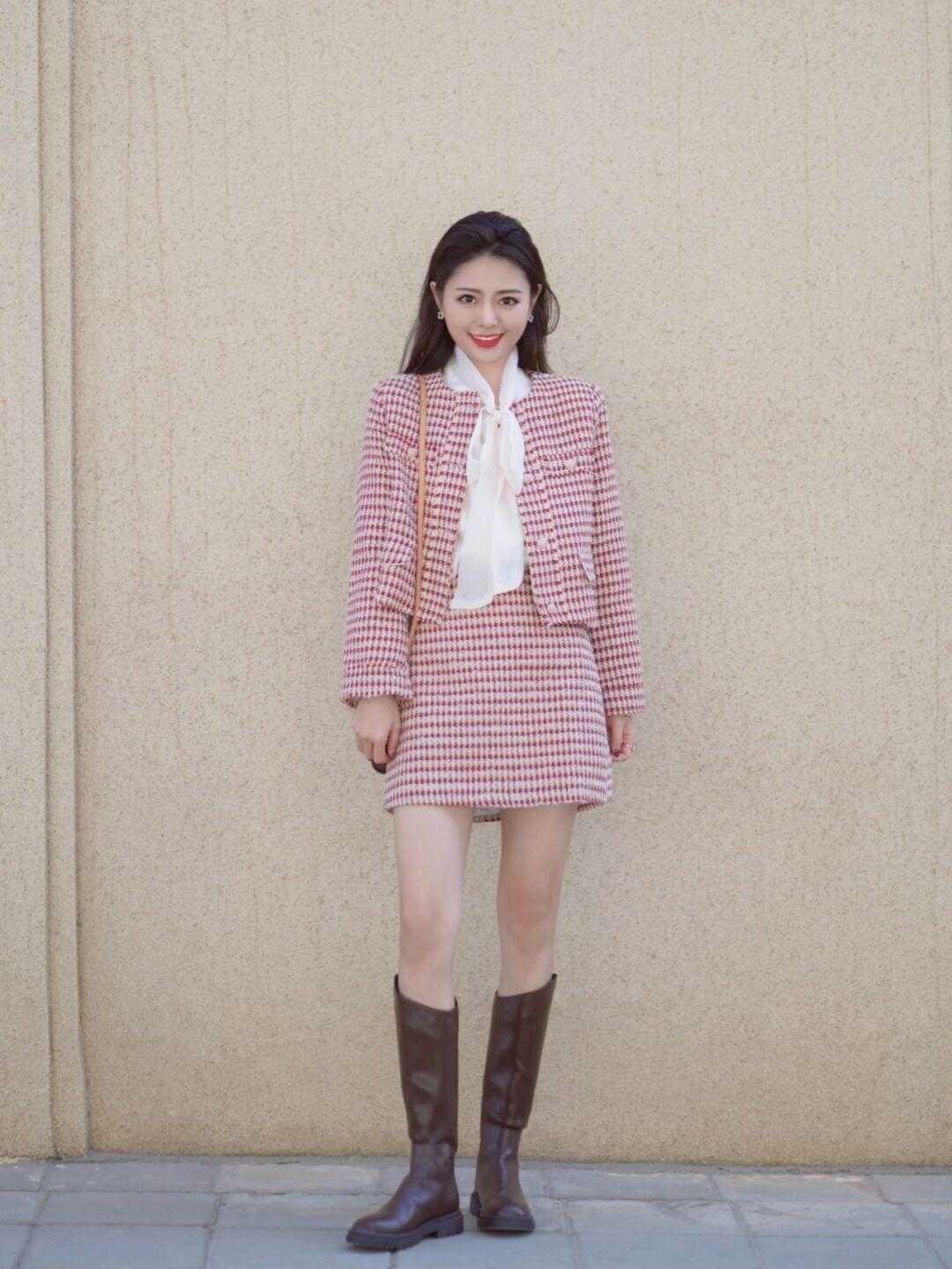 针织 温柔浪漫的小清新穿搭示范,这几套简约又日常,照着穿准没错