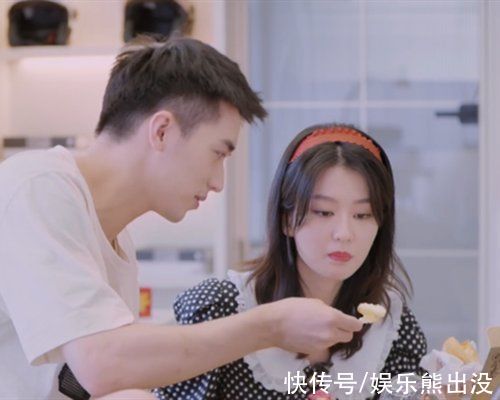 許魏洲|戀戀劇中人:許魏洲牽手喬欣，小鬼、吳宣儀有隔閡，差距有點(diǎn)大!