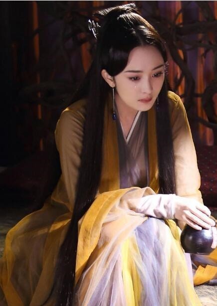 苏小暖|苏小暖《神医凰后》已落败,只因路非这本小说突然崛起,冲上榜首