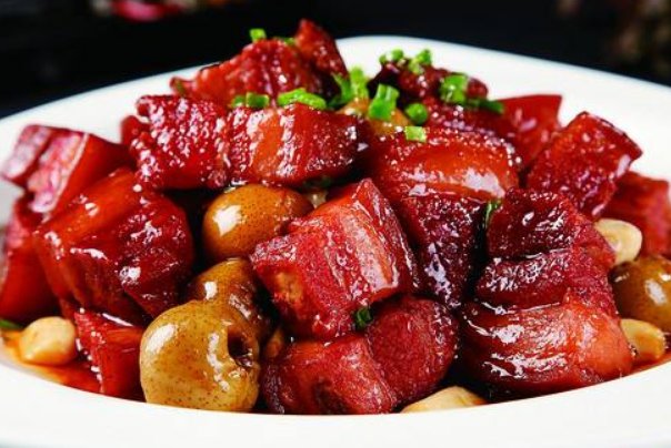  红绕肉千万不要先焯水，加上关键一步，保证不腻不腥，更入味！