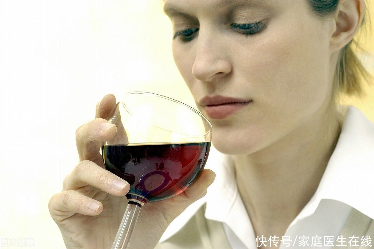 嘌呤含量|痛风越吃越严重？这5项饮食禁忌要警惕，别再踩了