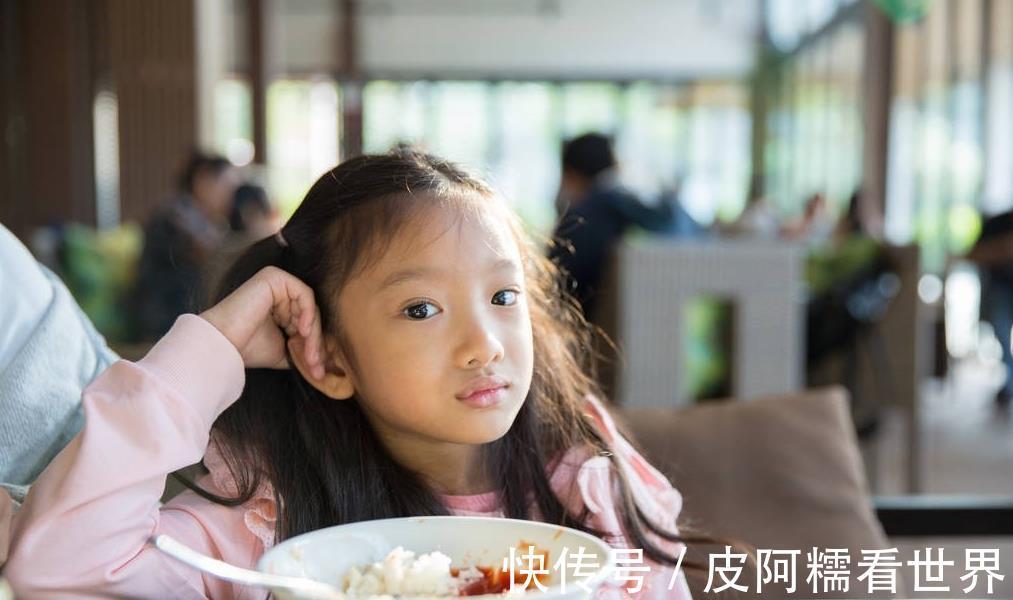 拼图|为何多数孩子坐不住?专注力差的原因,被很多妈妈忽略了