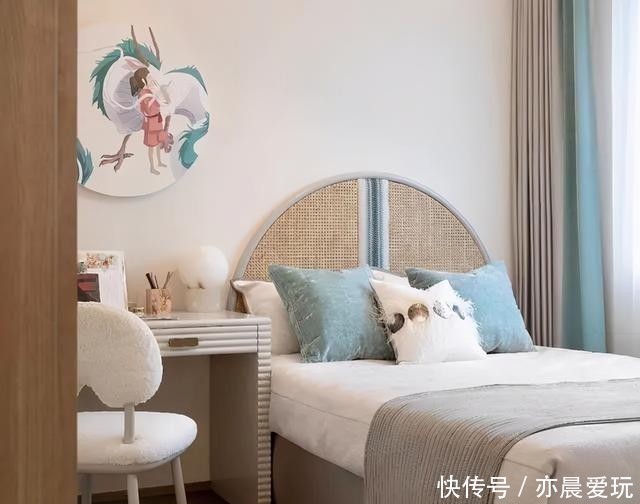 阳台|128㎡三室户,半包式玻璃墙阳台,将日式美学和生活感完美融合