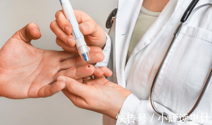 血糖水平|南瓜是糖尿病的“发物”?医生:若想血糖平稳,3种素食要远离