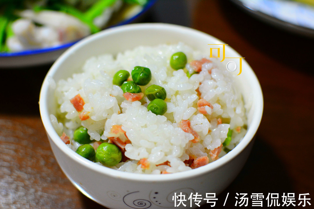 周末宅家，做了三道菜，另外三个是点心，老公说本末倒置