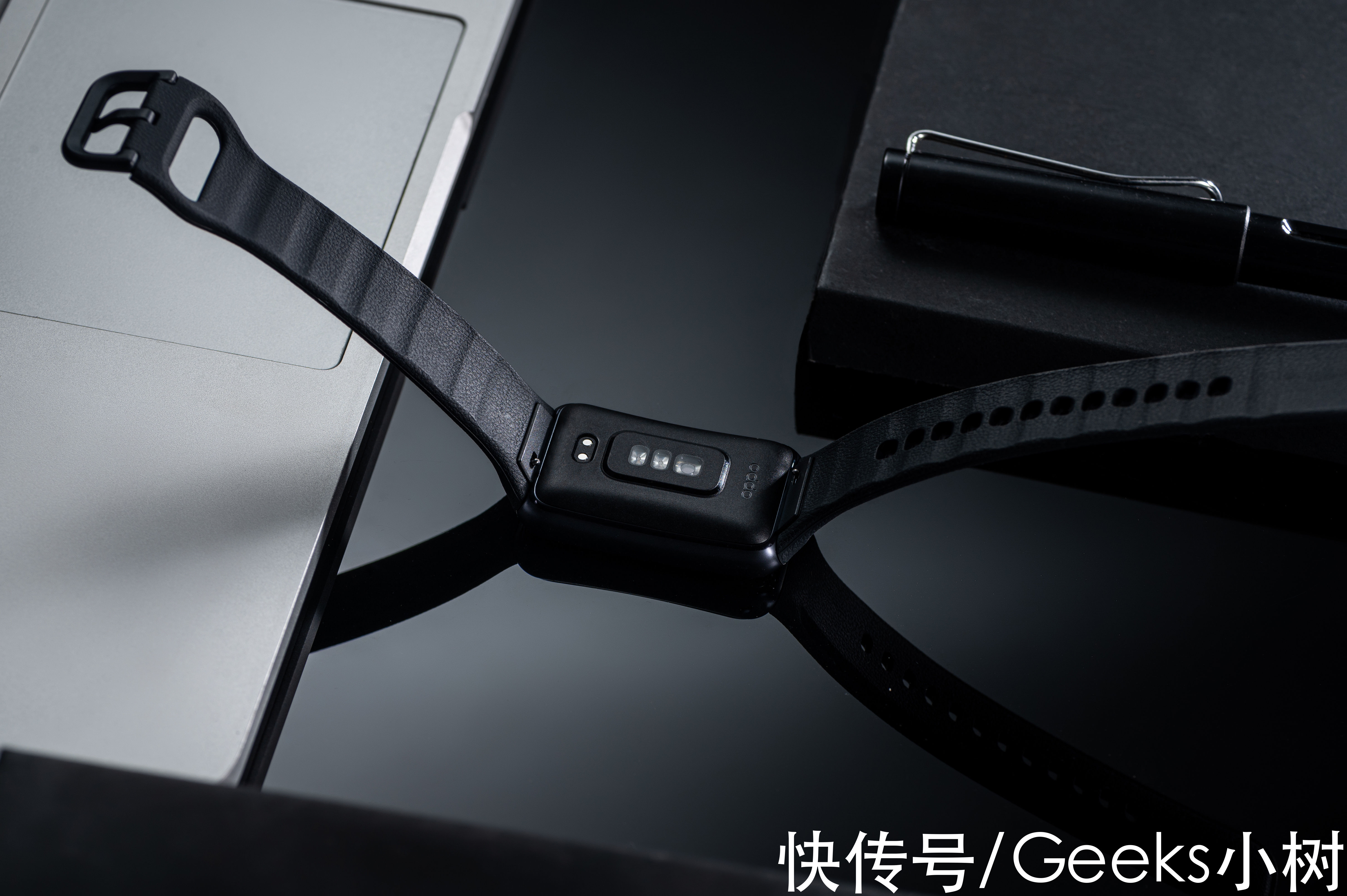 真身|OPPO Watch Free真身图赏泄出：不止智能，更是穿搭潮品