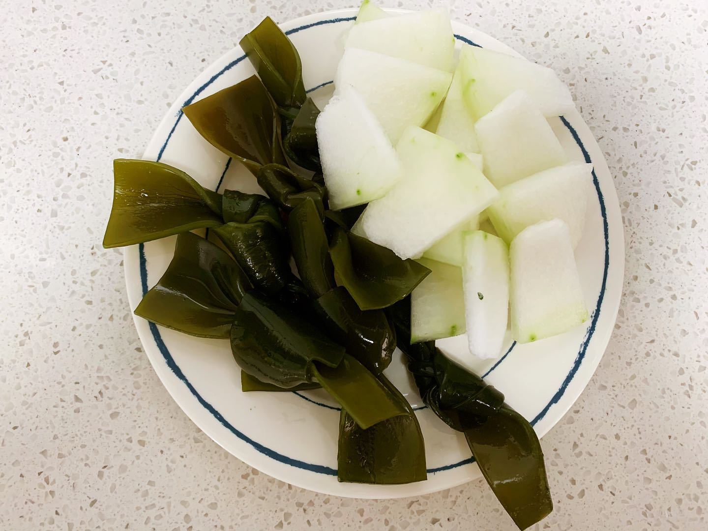 最近我家这汤可火了,午餐煲一锅汤汁都不剩,低脂好喝又营养,赞