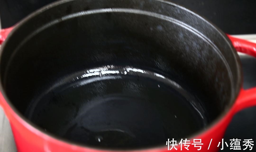 焦黄|最好吃的石锅拌饭! 焦黄的锅巴, 好吃的拌饭酱!
