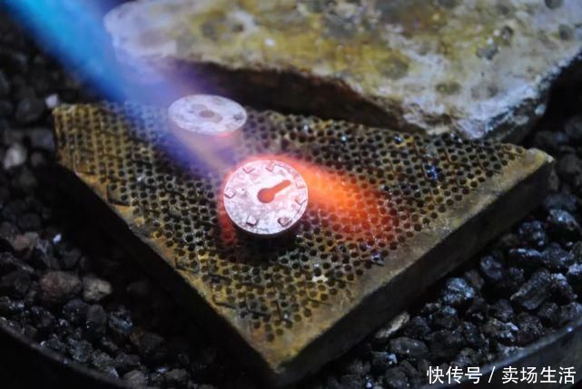 这件暗藏机关的项链，又变手链的可拆搭扣