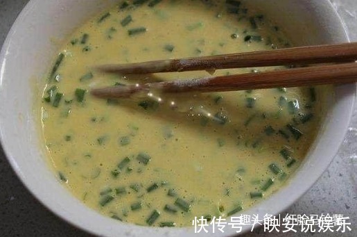 炼乳|早餐饼就得这么摊才好吃,做法很简单的哦,一份根本不够吃!
