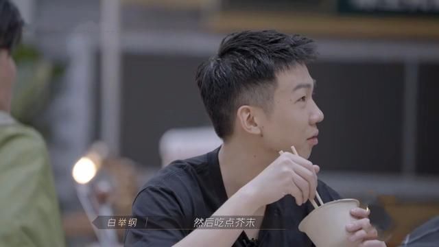 全程|《披荆斩棘》全程保护嗓子,爱惜羽毛的林志炫,可能上错了节目