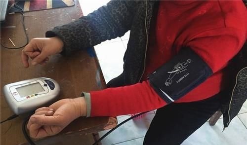 测量血压|血压在14090以上，就是高血压吗？医生告诉你大实话，别误解了