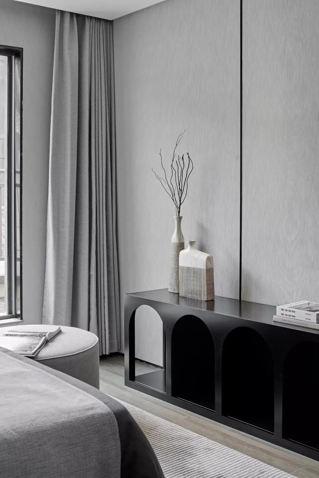 装饰画|200㎡现代简约,高级灰里加点黑,简约朴素高级美