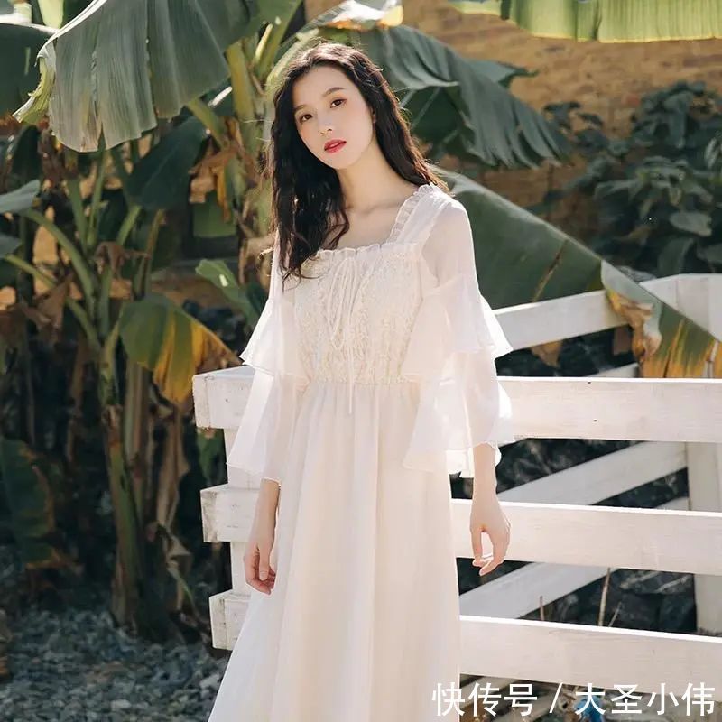 美女|美女街拍:连衣裙合集,每个女孩衣橱里的必备!你喜欢哪一种呢?