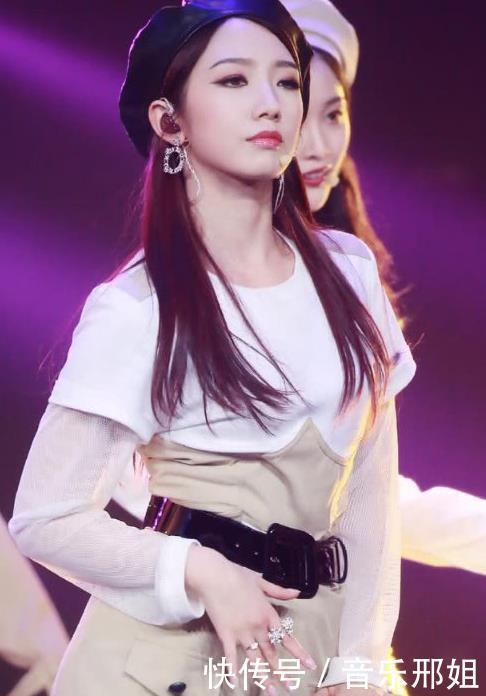 孟美岐 你谁啊当孟美岐开始“模仿”吴宣仪后我的心脏有点受不住