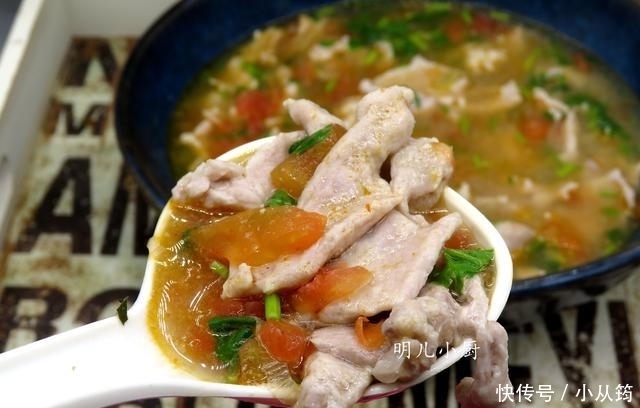 喜欢|三伏天多喝此汤,滴油不放10分钟出锅,汤酸爽肉鲜嫩,天天吃不腻