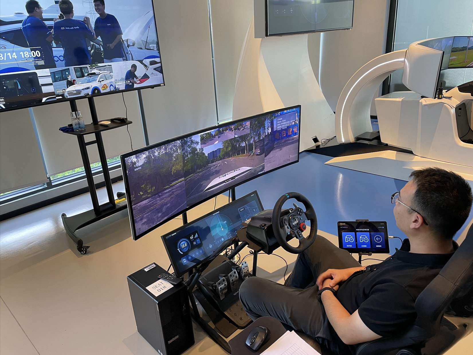 百度|百度的无人车到底有多牛？小雷体验完表示不敢相信