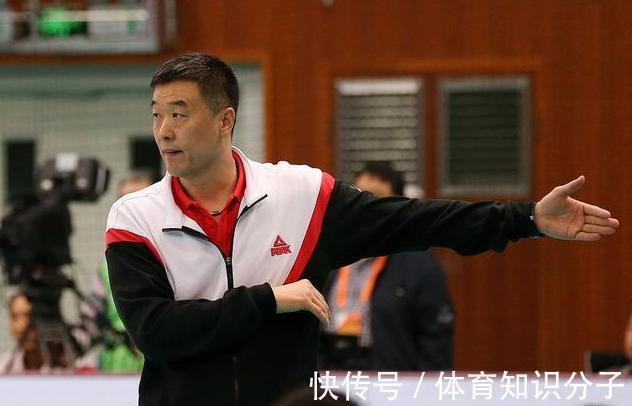 赵勇|女排主帅评选倒计时!突然冒出辽宁黑马,郎平操心,蔡斌有对手了
