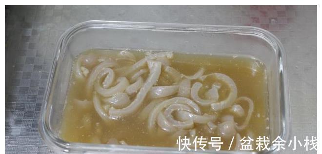 小米辣|自制猪皮冻,不加一滴油,只要一锅水,劲道爽滑,过年不用买了