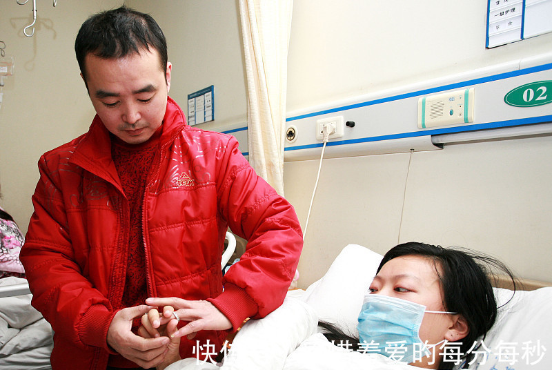 补充雌激素|43岁女子吃保健品，半年后查出乳腺癌 3种人或不能乱补雌激素