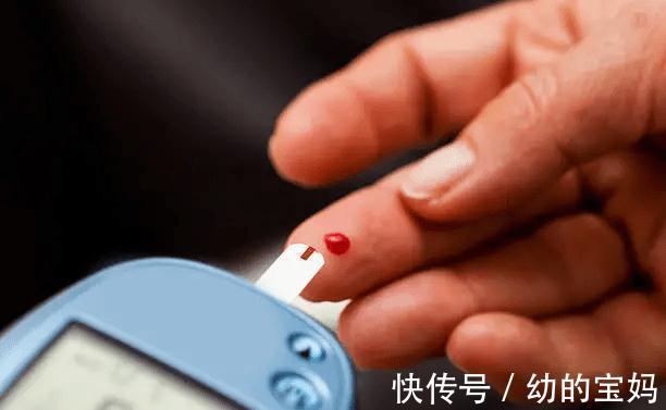 习惯|糖尿病是“懒出来”的？4个习惯更危险，教你小妙招，血糖自动降