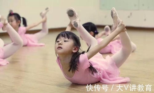 孩子|一位母亲的哭诉,“我花了600万培养你,你却只想做家庭主妇。”