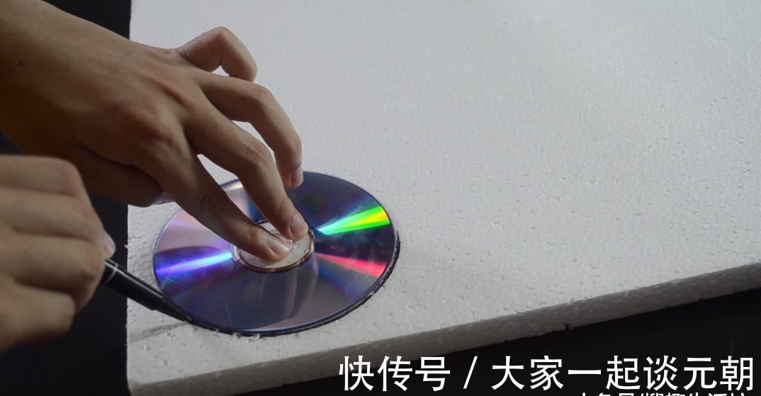 改造|气泡垫别急着扔, 改造一下, 放在桌面上太实用了, 看完赶紧去试试