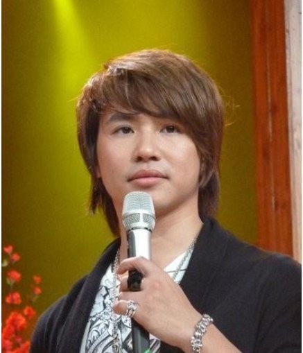 羅密歐與朱麗葉|一個為義救場,一個為錢離開,《天天向上》這兩個主持人差別太大