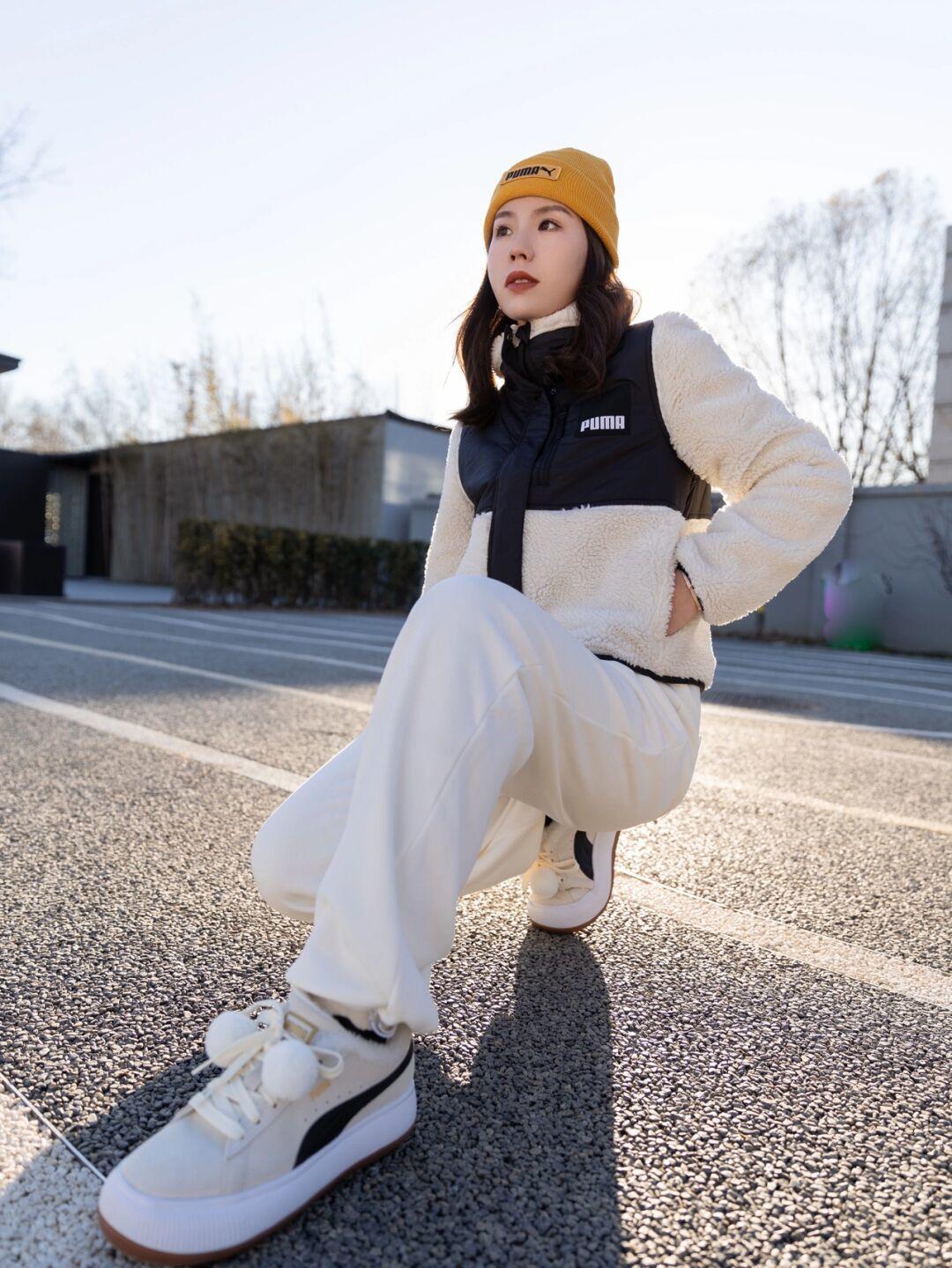 驼色|今年冬季火了种单品,叫“羊羔毛外套”,舒适潮流可以照着穿