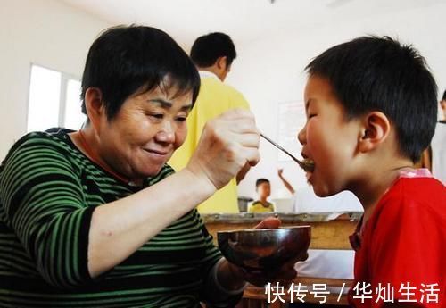 小家伙|5岁男孩硬被喂成“脾衰竭”,医生家长的这3种好心,是在害娃