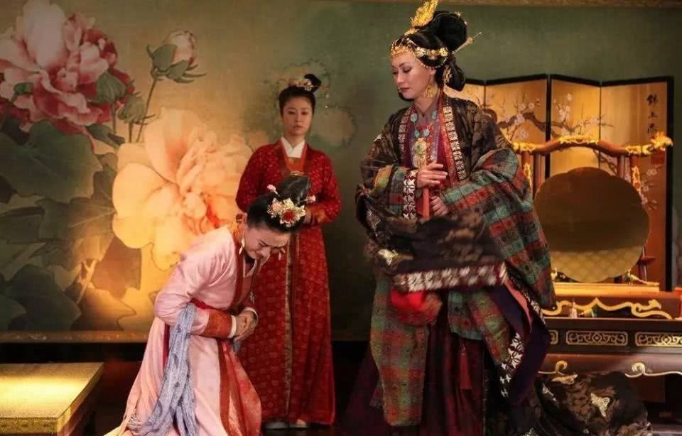 柴荣|柴荣所向披靡,却对这个小国没办法,赵匡胤说:我来,结果惨败