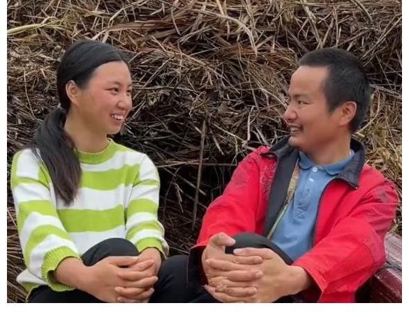 牛愛芳花100萬強行洗白，還要上春晚？網(wǎng)友：表演徒手搬咸菜缸嗎