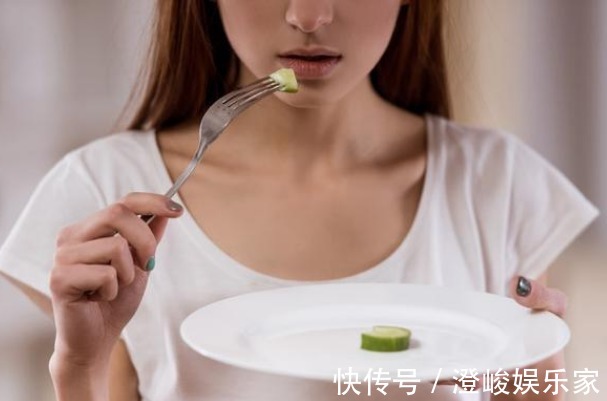 月经紊乱|女人这个年龄绝经刚刚好，太迟会有疾病找上门来，建议你多看看
