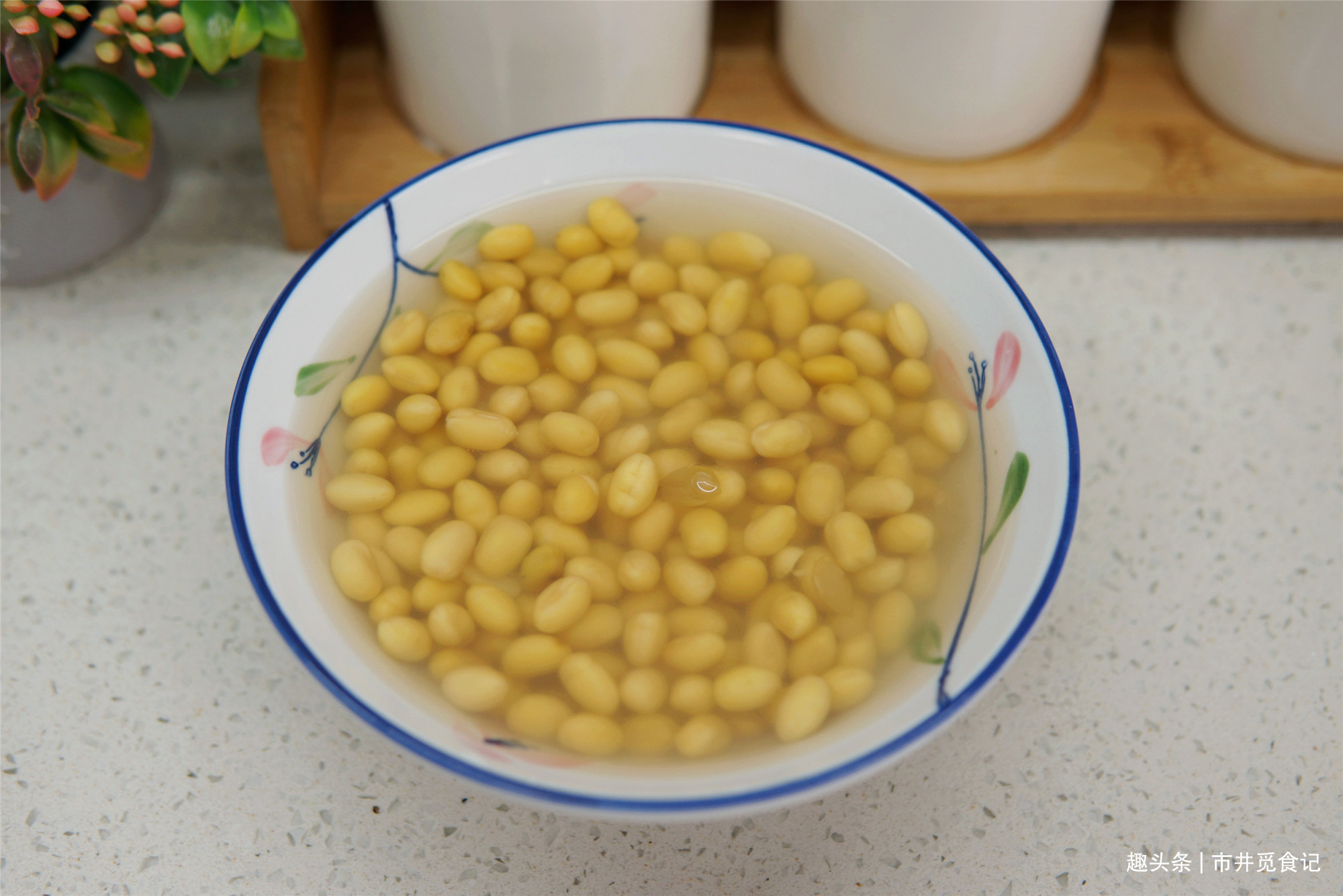 做豆腐脑的高级做法,不用任何卤水,1个鸡蛋搞定,香滑细腻