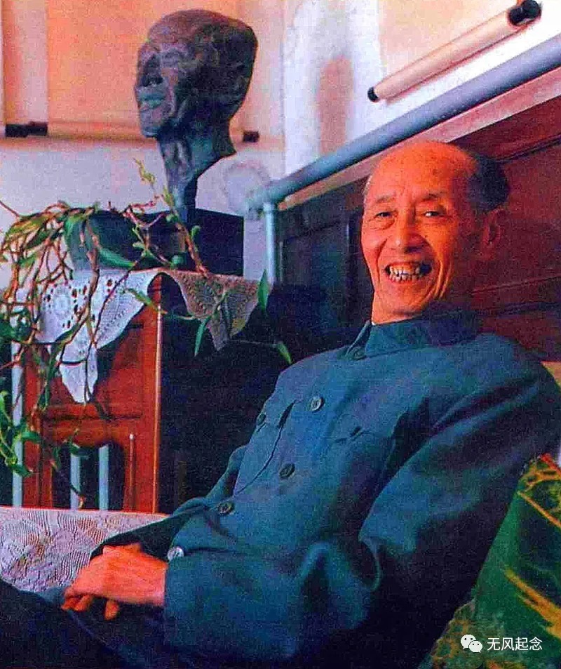 中国历史!数学交白卷,作文只写28个字,却被破格录取,3年后成著名作家