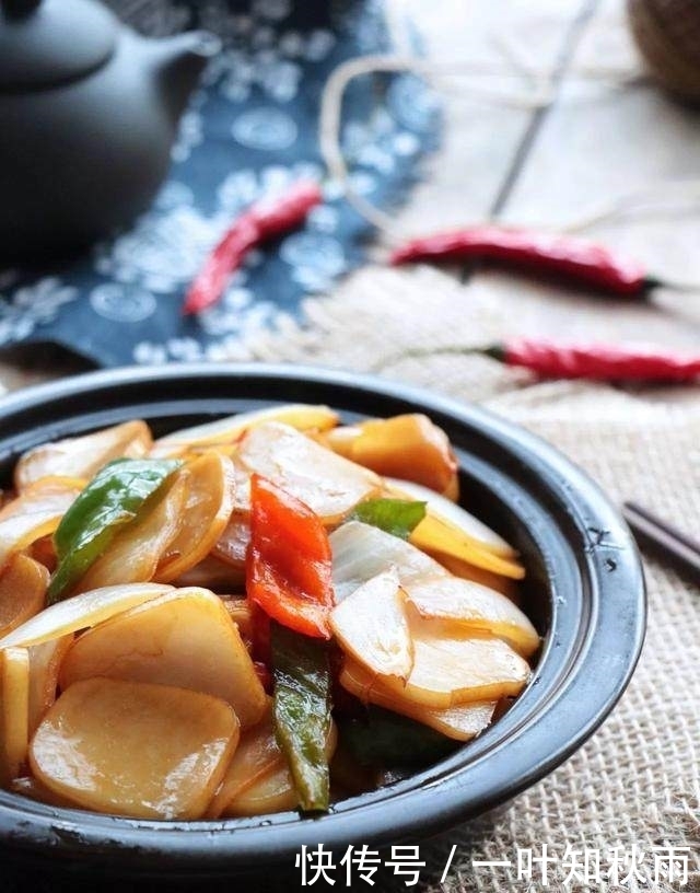 年糕这样炒超级美味快手,一顿两碗不够吃!吃了还想吃!
