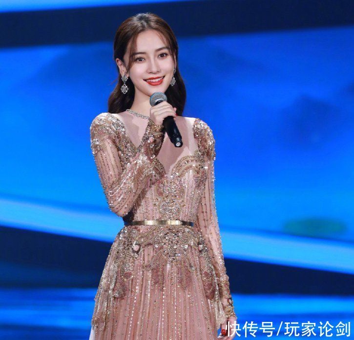 明星 蔡徐坤缺席《奔跑吧》录制,看到“替补”的明星,这阵容太强大