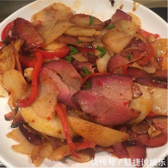 做菜也是一种乐趣，鲜香可口，下酒又下饭，特别适合开胃下饭