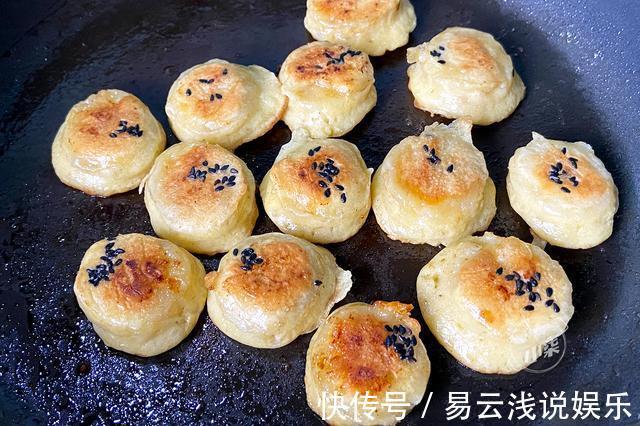 鸡蛋|2个鸡蛋，4根香蕉，锅里一烙想不到这么好吃，做法简单，太香了