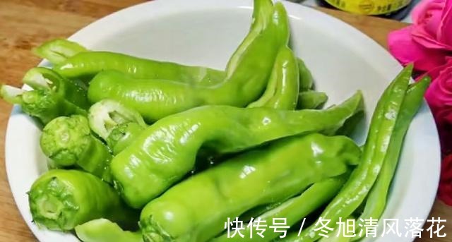 蒜片|辣椒腌起来贼好吃，30年的老方法，简单好吃，开胃下饭！