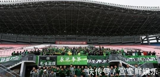 中超|国安新援首秀就征服球迷,梅开二度将锁定主力前锋,接班巴坎布