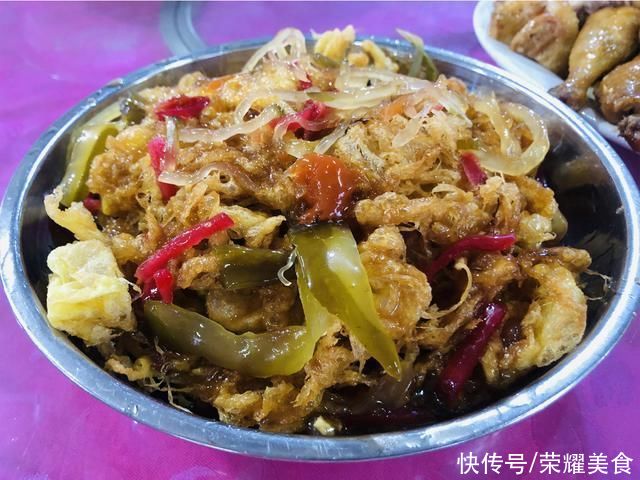 炒豆角|岳父生日摆寿宴，在农村这10菜1汤不到400块，大家来看看值不值吧