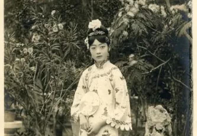 婉容|溥仪一直比较顺从日本人，作为皇后的婉容为什么这么反感日本人？