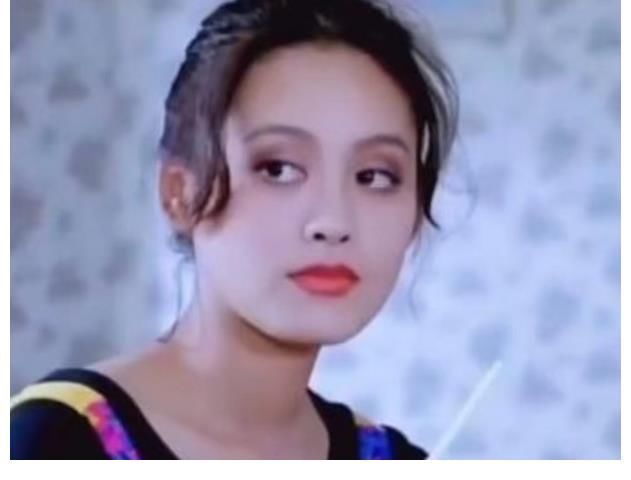 宁静节目罕翻车惹尴尬？批选手没经验，反被怼把没礼貌当耿直