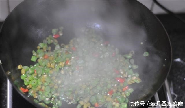 酸豆角|吃了几十年才知道，它是“天然叶酸”，2块钱一大把，女人要多吃